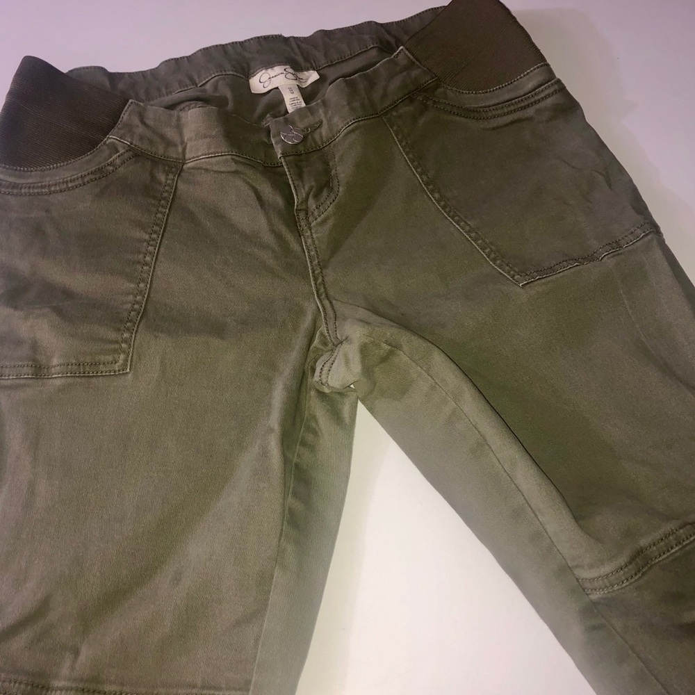 🦋Jessica Simpson Green Skinny Jeans, M